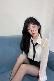 成 人色 网 站
